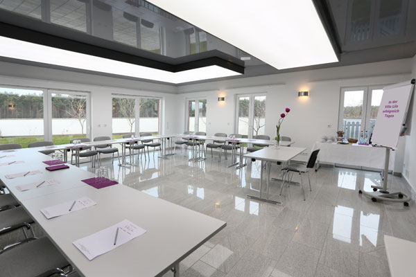 villa-lila-seminarraum